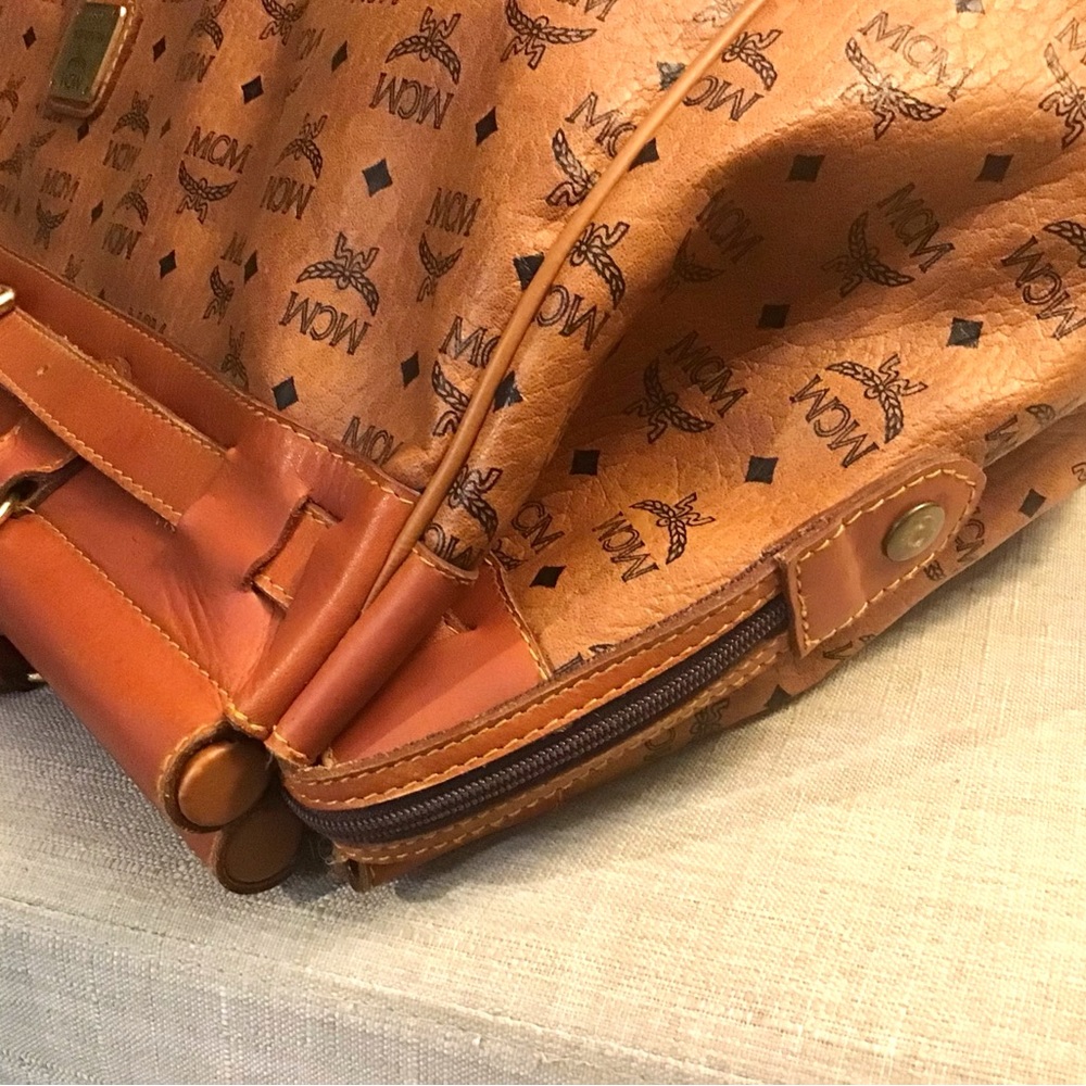 MCM Bags - Picture 12 of 15